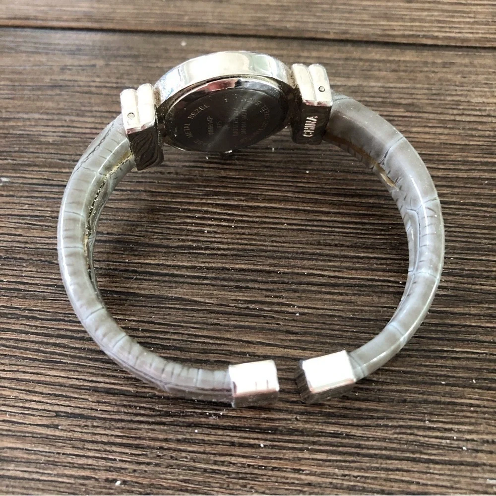 Vintage gray cuff bracelet watch